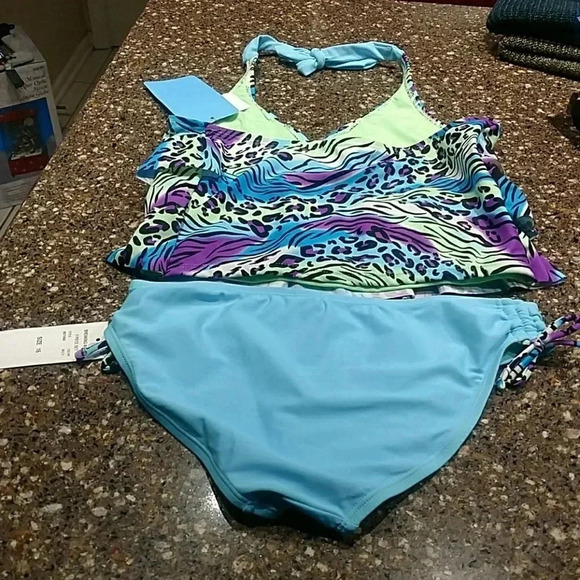 Breaking Waves Swim Set - Picture 7 of 7